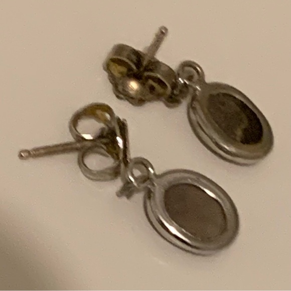 #SOLD# VTG Mother of Pearl Cameo Silver dangling Pierced Earrings Rare Find 1”L - Picture 6 of 11